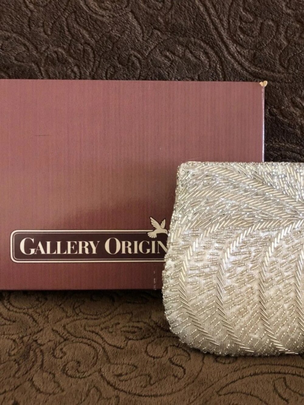 VNTG -Gallery Originals Evening purse Hand-beaded White Braid Strap 19.5 Inches